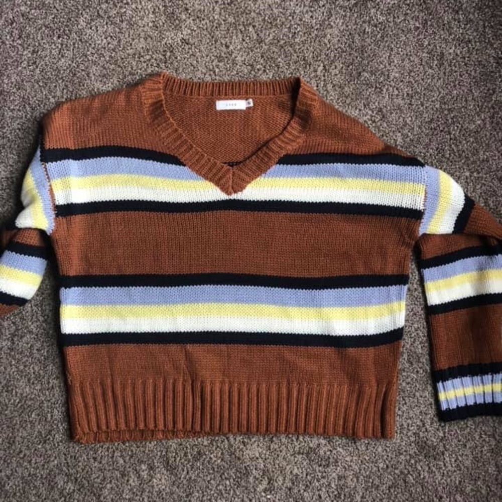 Size small BNWT NanaMacs sweater